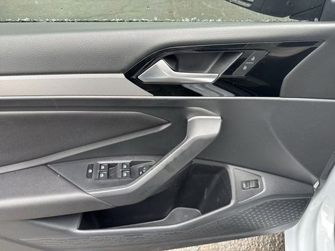 Used 2019 Volkswagen Jetta R-Line image 13