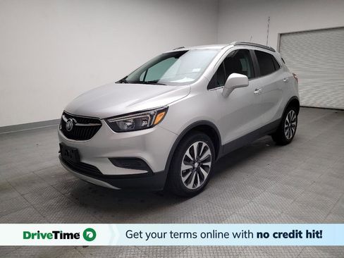 Used 2021 Buick Encore Preferred image 1