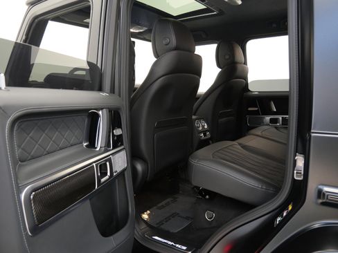 Used 2025 Mercedes-Benz G 63 AMG 4MATIC image 46