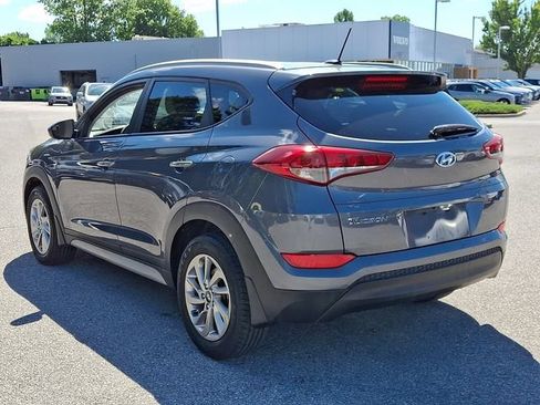 Used 2017 Hyundai Tucson SE w/ SE Popular Package 02 AWD/4WD image 4
