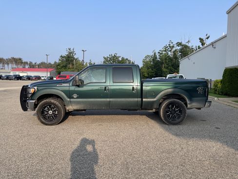Used 2011 Ford F250 Lariat w/ Lariat Interior Pkg AWD/4WD image 6