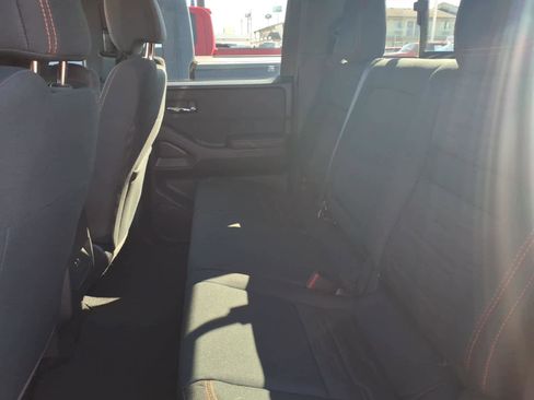 Used 2024 Nissan Frontier PRO-4X w/ Off-Road Protection Package image 17