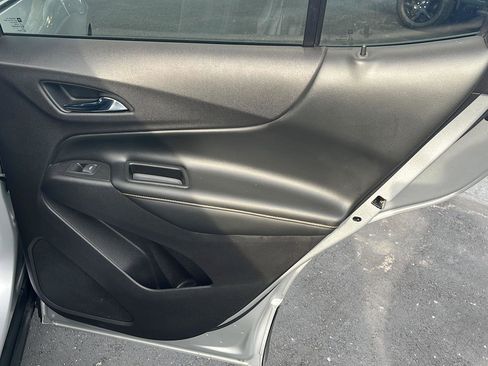 Used 2019 Chevrolet Equinox Premier image 23