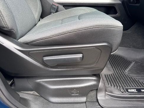 Used 2022 RAM 1500 Big Horn AWD/4WD image 28