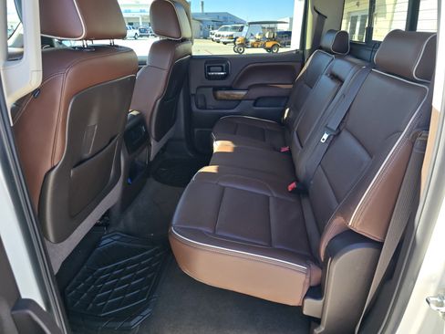 Used 2014 Chevrolet Silverado 1500 High Country w/ High Country Premium Package image 10