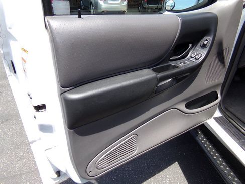 Used 2002 Ford Ranger 4x4 SuperCab image 48