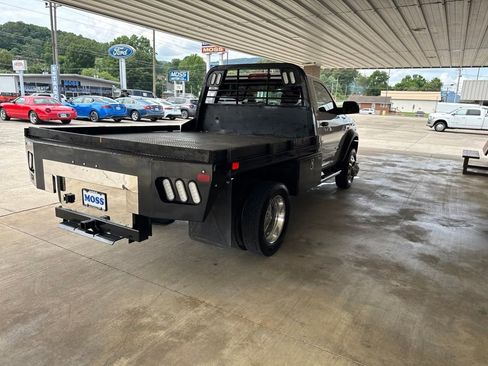 Used 2021 RAM 5500 Tradesman AWD/4WD image 9