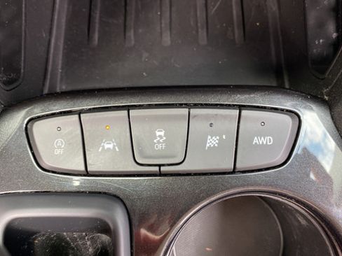 Used 2023 Chevrolet TrailBlazer LT AWD/4WD image 18