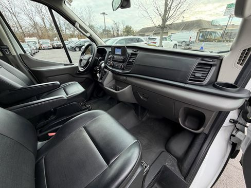 Used 2020 Ford Transit 150 XL image 24