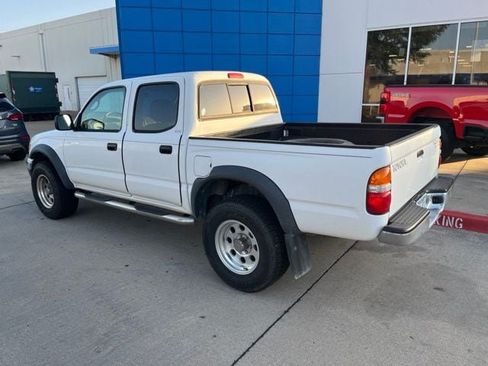 Used 2004 Toyota Tacoma PreRunner RWD image 6
