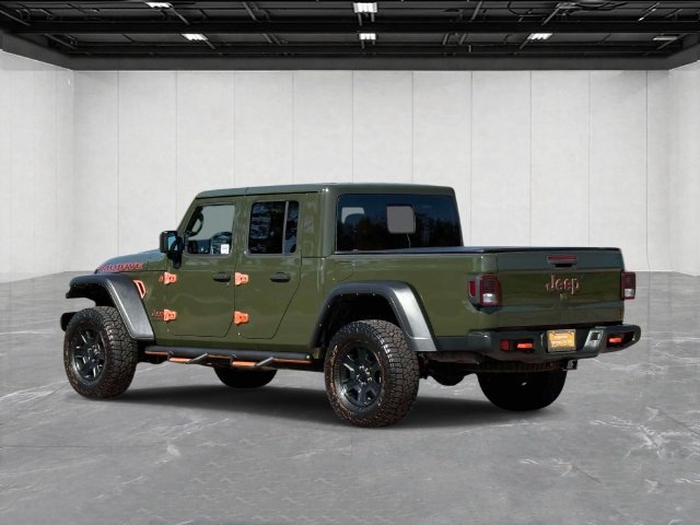 Used 2022 Jeep Gladiator Mojave AWD/4WD image 3