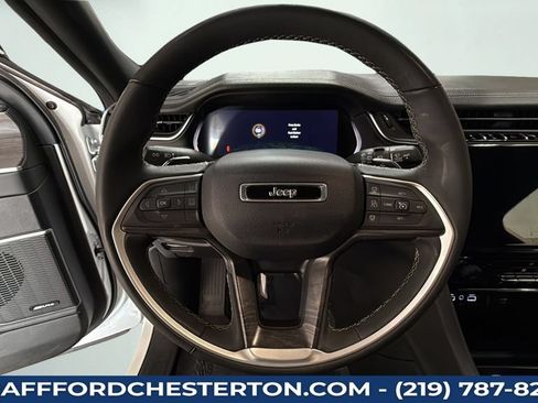 Used 2024 Jeep Grand Cherokee Limited 4xe AWD/4WD image 22
