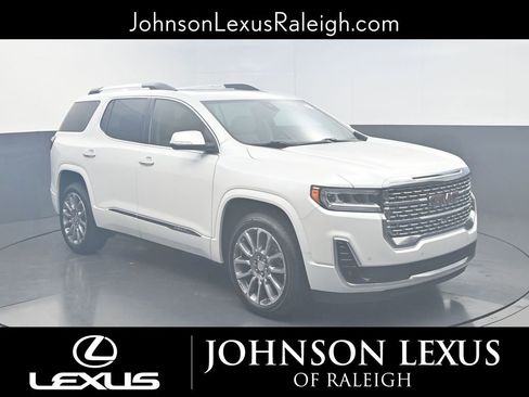 Used 2023 GMC Acadia Denali w/ Denali Ultimate Package image 3