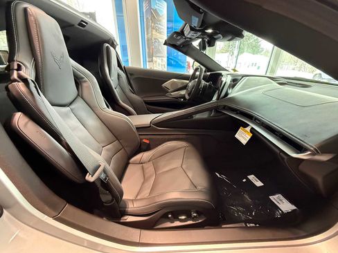 New 2026 Chevrolet Corvette Stingray Preferred Cpe w/ 2LT image 31