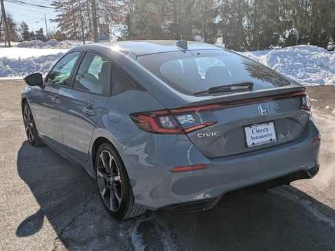Used 2025 Honda Civic Sport Touring image 7