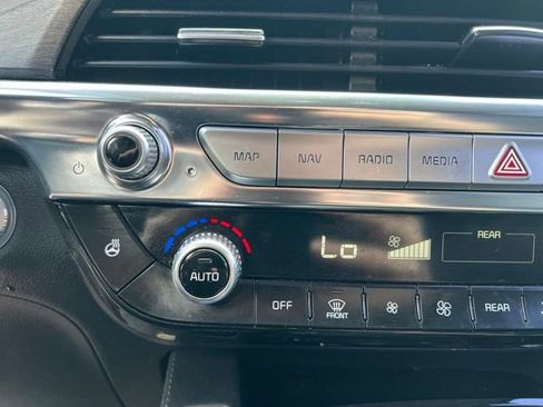 Used 2022 Kia Telluride SX w/ SX Prestige Package AWD/4WD image 21