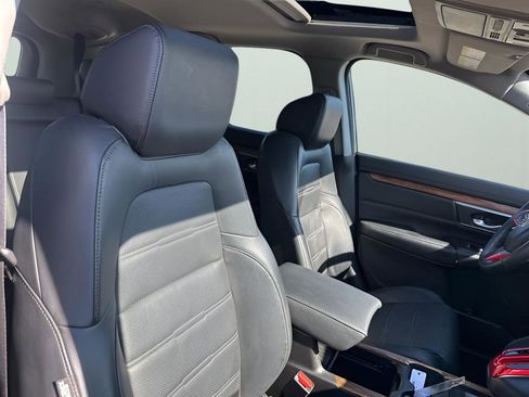 Used 2022 Honda CR-V Touring image 15
