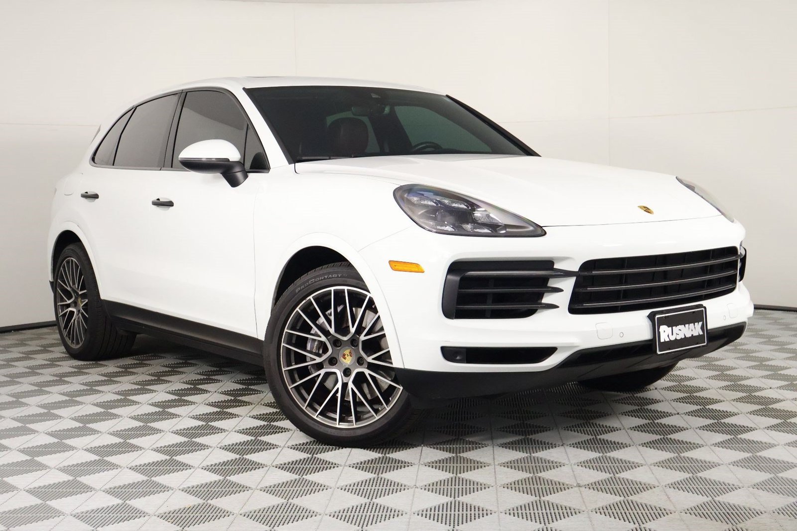 Certified 2022 Porsche Cayenne Platinum Edition AWD/4WD image 9
