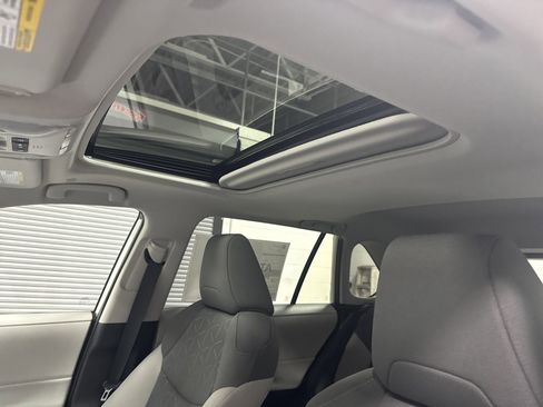 New 2025 Toyota RAV4 XLE image 27