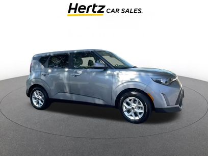 Used 2025 Kia Soul LX w/ LX Technology Package