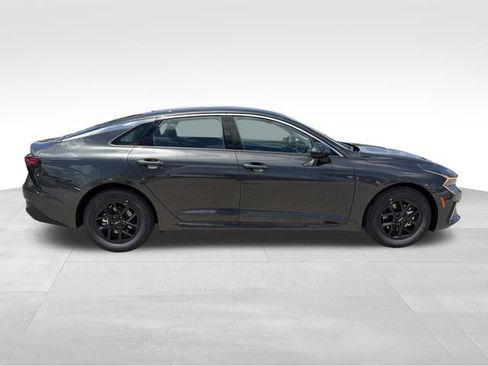 New 2026 Kia K5 LXS FWD image 8