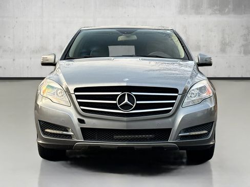 Used 2012 Mercedes-Benz R 350 4MATIC image 2