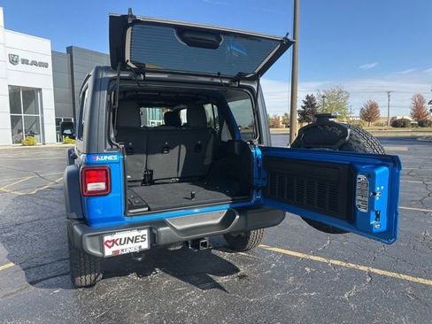 New 2026 Jeep Wrangler Sport S image 15