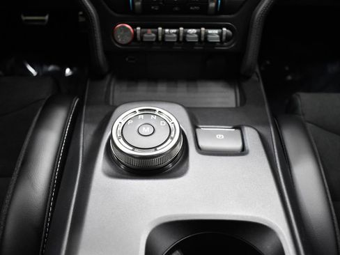 Used 2020 Ford Mustang Shelby GT500 w/ Technology Package RWD image 27