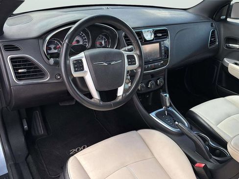 Used 2013 Chrysler 200 Limited FWD image 26