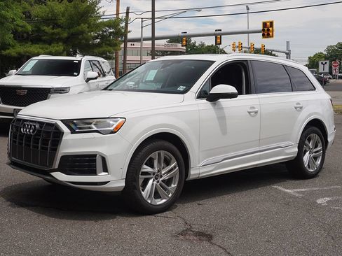 Used 2023 Audi Q7 3.0T Premium Plus AWD/4WD image 10