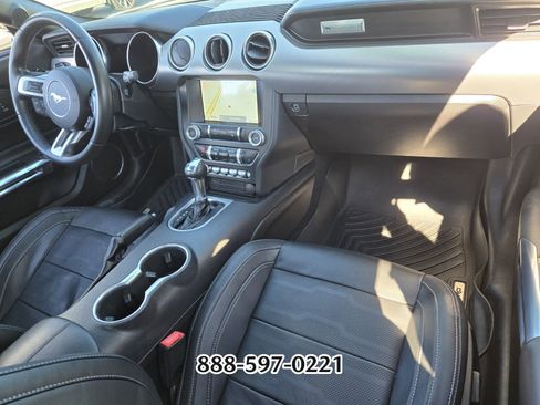 Used 2019 Ford Mustang GT Premium image 17