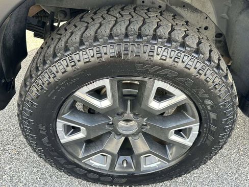 Used 2021 Nissan Titan Platinum Reserve RWD image 24