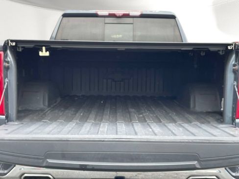 Used 2022 Chevrolet Silverado 1500 LTZ w/ LTZ Premium Package AWD/4WD image 11