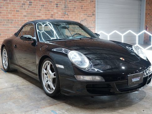 Used 2006 Porsche 911 Carrera 4S image 5