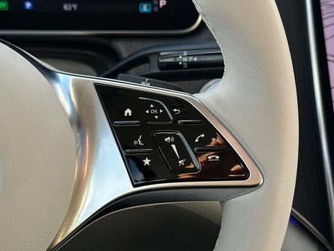 Certified 2023 Mercedes-Benz EQE 500 4MATIC SUV image 31