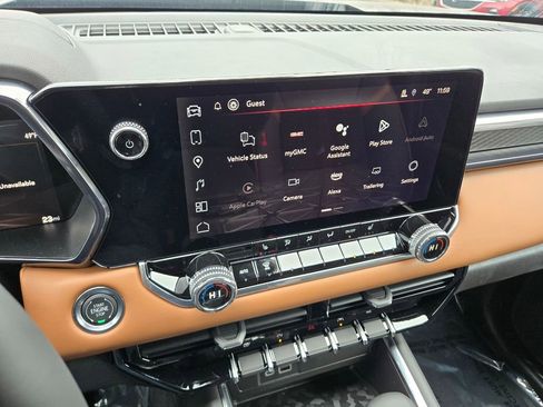 New 2025 GMC Canyon AT4 w/ Nightfall Edition image 7