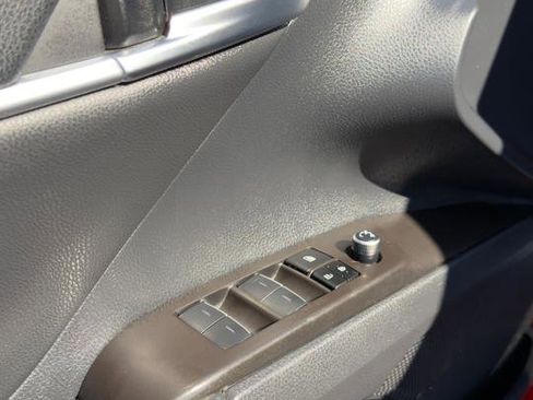 Used 2023 Toyota Camry XSE w/ Navigation Package image 19