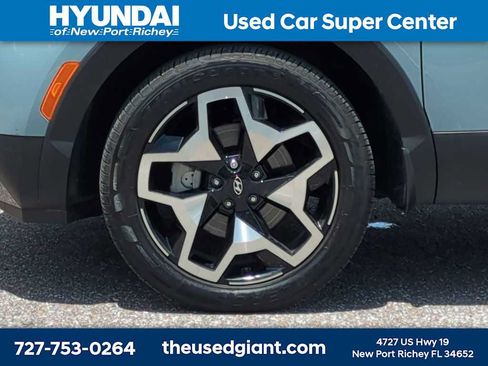 Used 2023 Hyundai Santa Cruz Limited AWD/4WD image 10