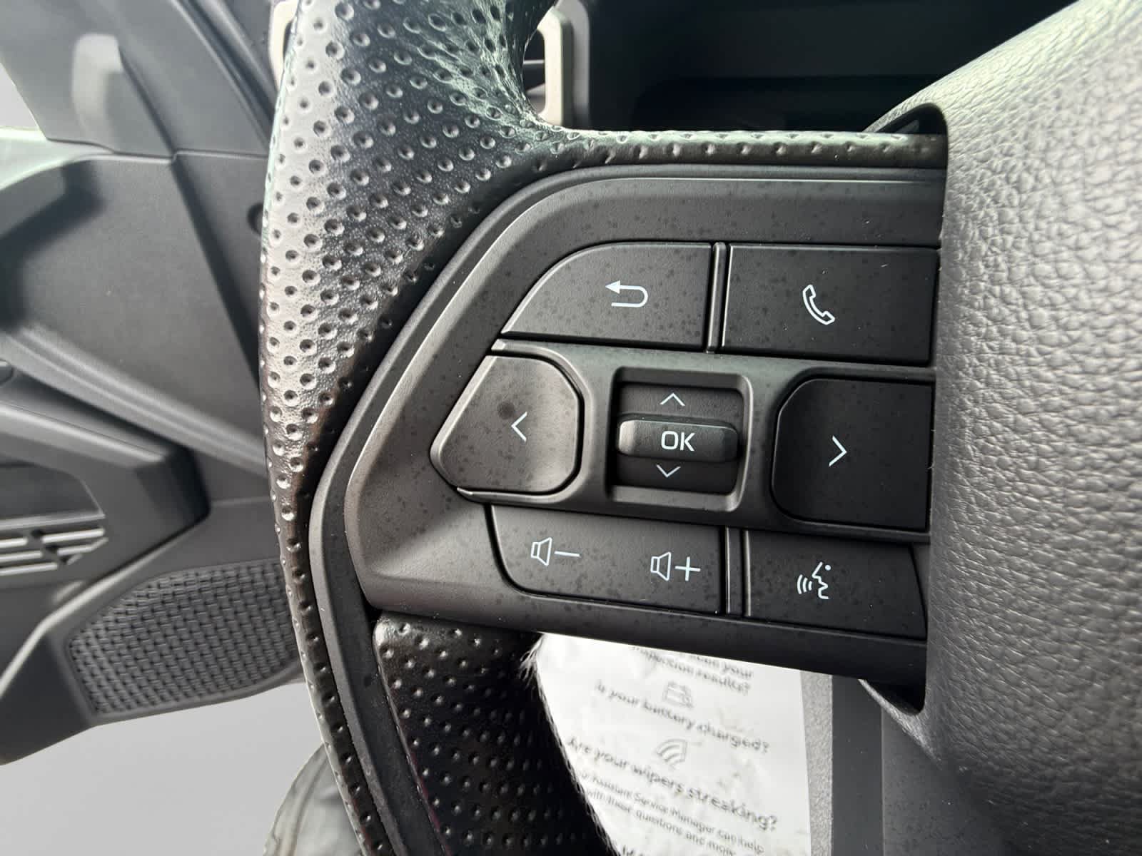 Used 2025 Toyota Tacoma SR AWD/4WD image 19