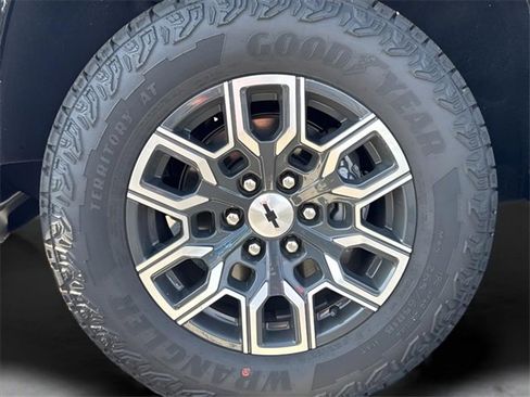 New 2025 Chevrolet Colorado Z71 w/ Technology Package image 20