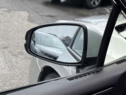 Used 2018 Honda Clarity Plug-In Hybrid image 19