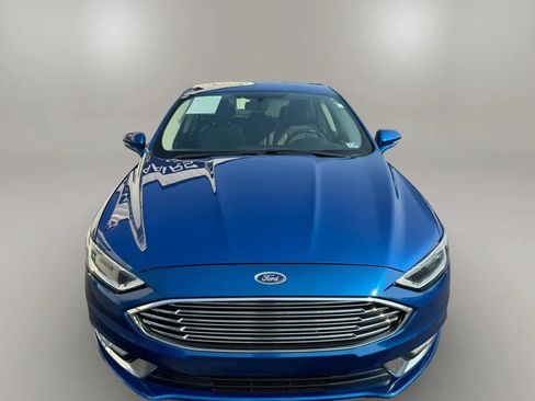Used 2017 Ford Fusion Energi Titanium FWD image 3