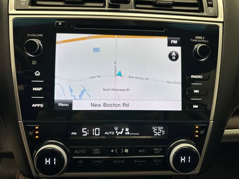 Used 2018 Subaru Outback 2.5i Limited image 23