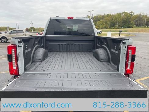 New 2026 Ford F250 Lariat w/ Black Appearance Package image 25