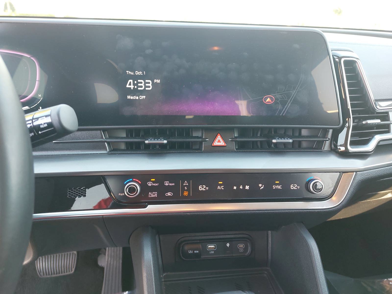 Used 2024 Kia Sportage EX FWD image 19