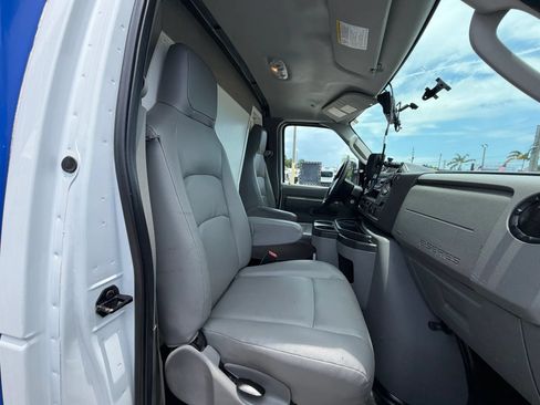 Used 2024 Ford E-350 and Econoline 350 Super Duty w/ Power Windows & Locks Group RWD image 25