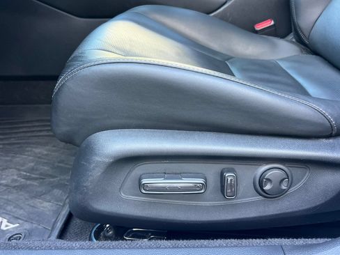 Used 2025 Honda Accord Touring image 13