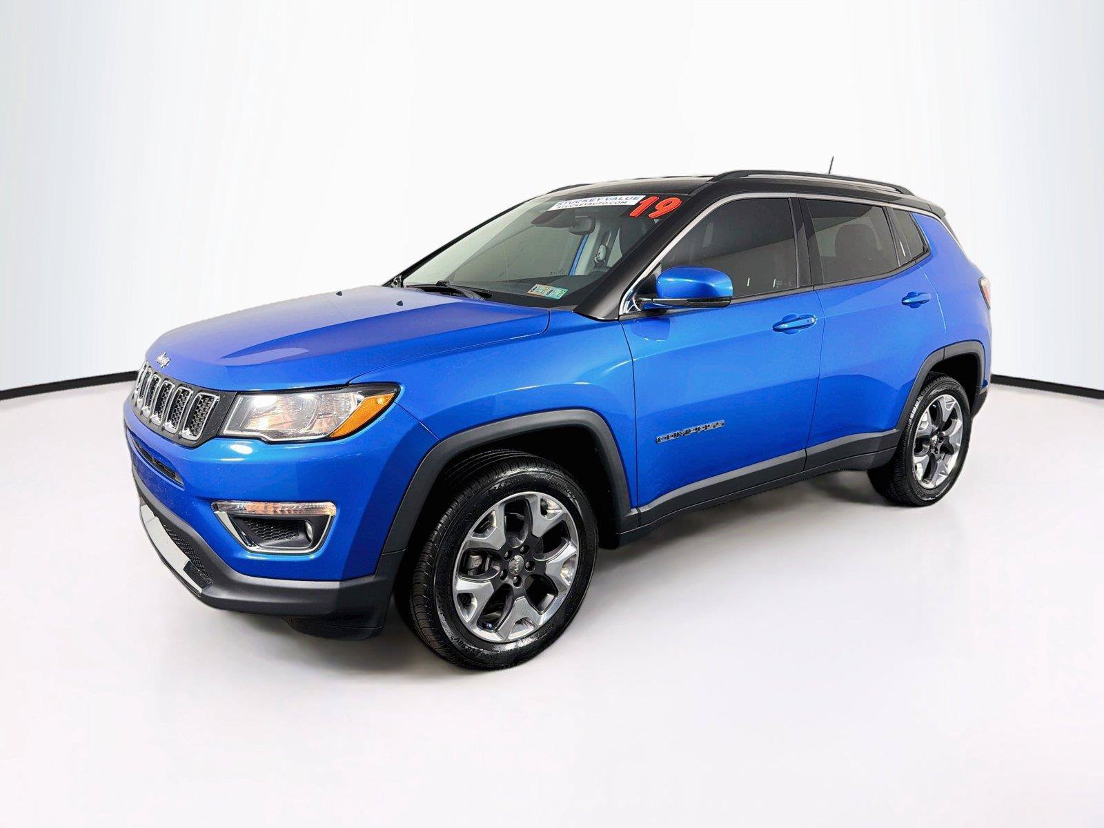 Used 2019 Jeep Compass Limited AWD/4WD image 7