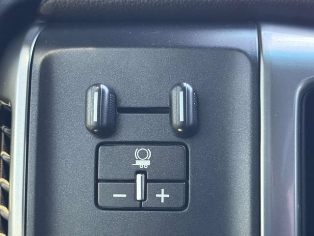 Used 2016 Chevrolet Silverado 1500 LTZ Z71 w/ LTZ Plus Package AWD/4WD image 19