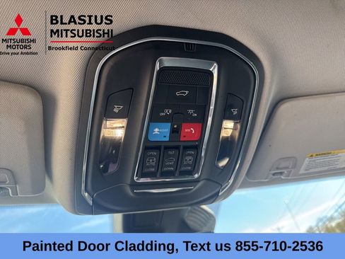 Used 2023 Jeep Grand Cherokee 30th Anniversary AWD/4WD image 30